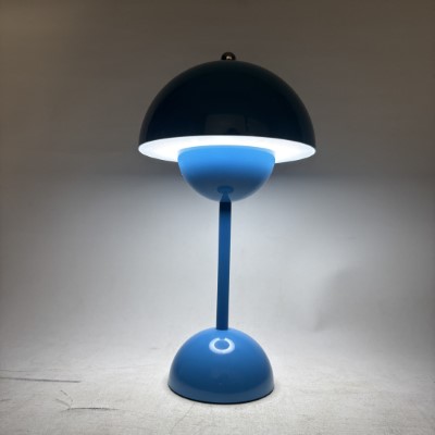 �e�[�u�����C�g DStorage