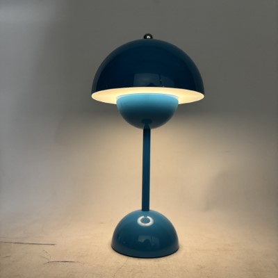 �e�[�u�����C�g DStorage